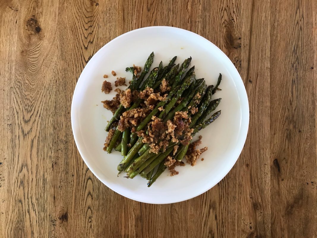 asparagus with spiced crumb